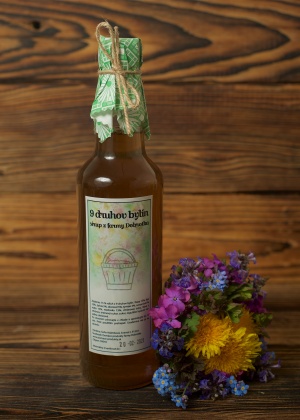 sirup z 9 druhov bylin z farmy dobrotka