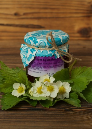 ovocny dzem z farmy dobrotka